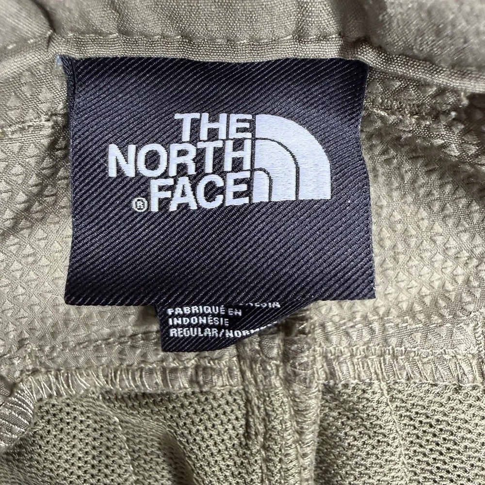 The North Face Shorts Men's 34 Olive Hiking Outdoors Gorpcore Trail Performance